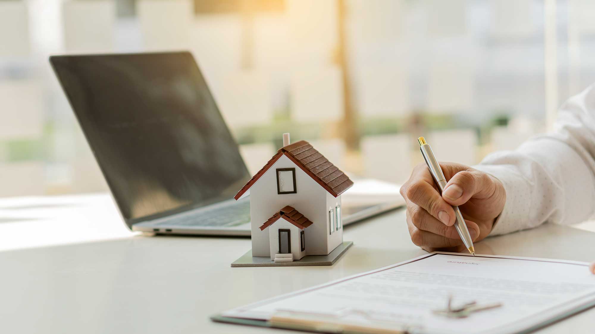 Immobilien mieten und vermieten - Immobilienverwaltung Engelskirchen